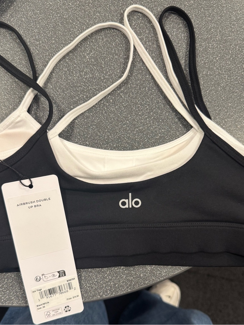 ALO Yoga Women's Airbrush Double Up Bra - Black/White